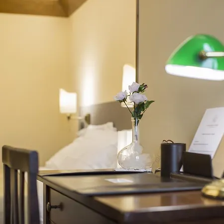 I Grifi Otel 3*