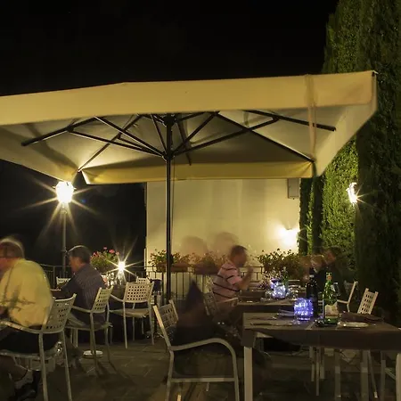 I Grifi Otel 3*